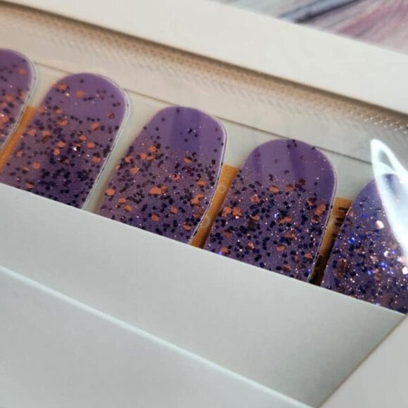 Color Street - mediterranean lavender - Picture 5 of 6